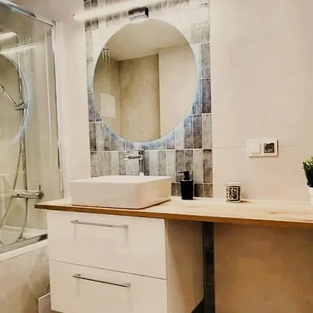 Wroclo Center * فروتسواف