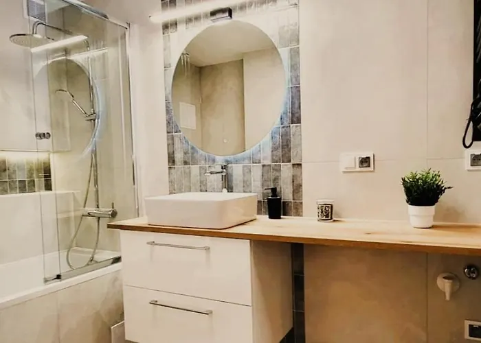 Wroclo Center * فروتسواف